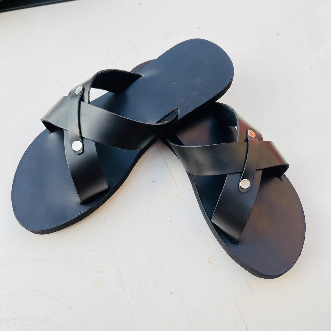 Cross strap